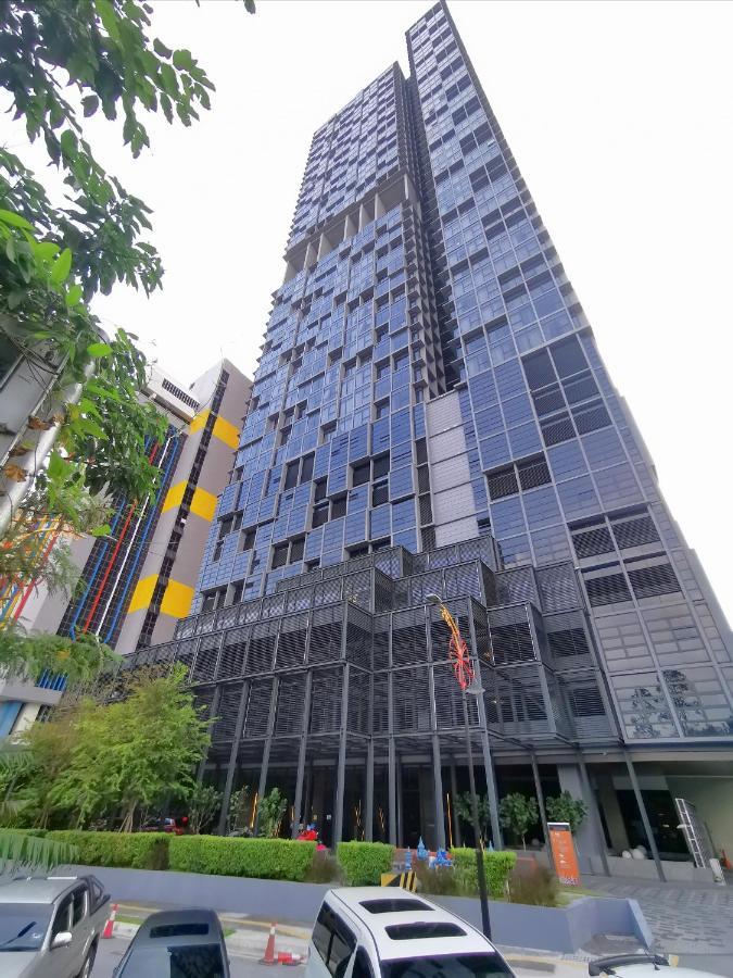 Expressionz Klcc * Kuala Lumpur